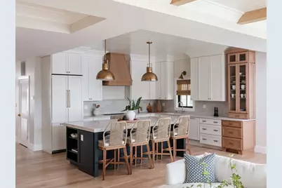 847 E 5th St, Boston, MA 02127 - Photo 1