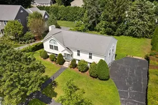 6 Moreland Green Dr, Worcester, MA 01602 - Photo 6