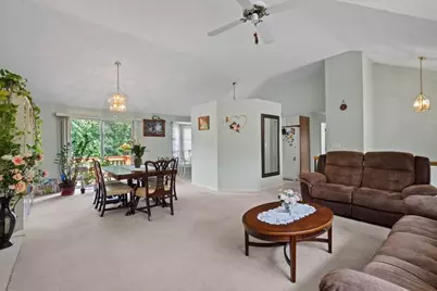 6 Moreland Green Dr, Worcester, MA 01602 - Photo 10