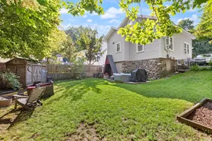 9 Norcross St, Worcester, MA 01602 - Photo 22