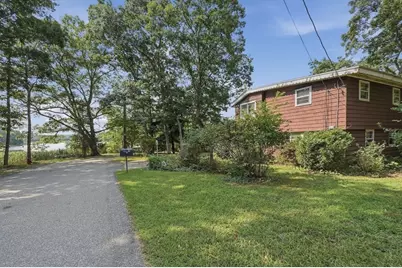 3 Point St, Freetown, MA 02702 - Photo 24