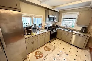 401 W Fourth St, Boston, MA 02127 - Photo 4