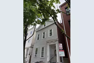 401 W 4th St, Boston, MA 02127 - Photo 8