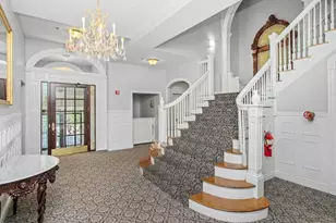 10 Charlesgate E, Boston, MA 02215 - Photo 2