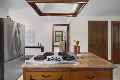 11 Longview Dr, Dartmouth, MA 02747 - Photo 22