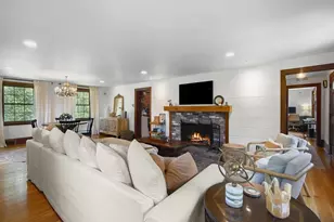 11 Longview Dr, Dartmouth, MA 02747 - Photo 14