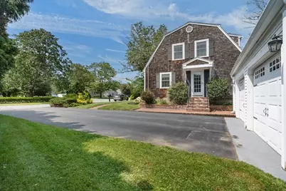 11 Longview Dr, Dartmouth, MA 02747 - Photo 10