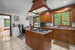 11 Longview Dr, Dartmouth, MA 02747 - Photo 20