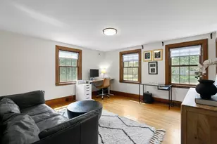 11 Longview Dr, Dartmouth, MA 02747 - Photo 24