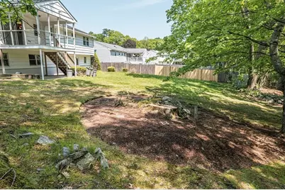 20 Fieldstone Dr, Stoneham, MA 02180 - Photo 26