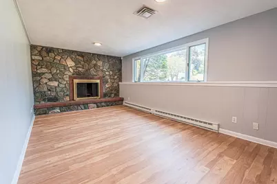 20 Fieldstone Dr, Stoneham, MA 02180 - Photo 16