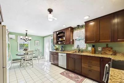 34 Skylark Ave, Plymouth, MA 02360 - Photo 10