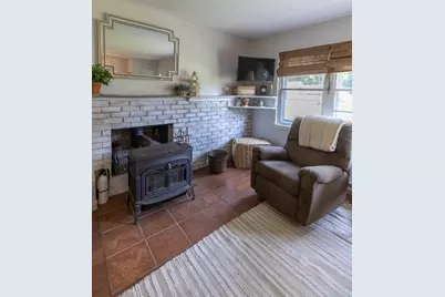 15 Blake Ave, West Boylston, MA 01583 - Photo 12