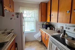 49 Oxford Ave, Dudley, MA 01571 - Photo 2