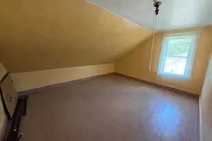 49 Oxford Ave, Dudley, MA 01571 - Photo 14