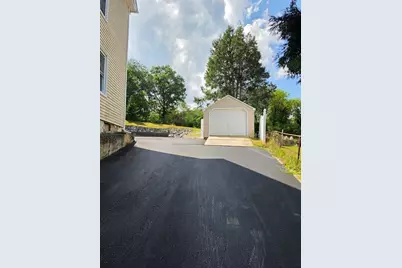 49 Oxford Ave, Dudley, MA 01571 - Photo 20