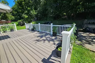 10 Marmion Ave, Worcester, MA 01606 - Photo 30