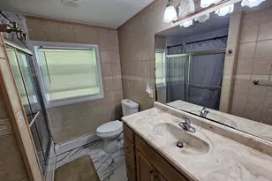 10 Marmion Ave, Worcester, MA 01606 - Photo 34