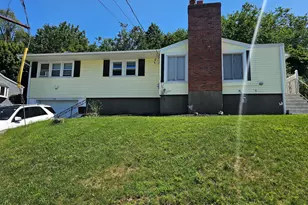 10 Marmion Ave, Worcester, MA 01606 - Photo 36