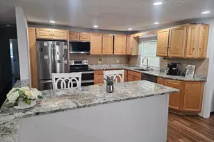 10 Marmion Ave, Worcester, MA 01606 - Photo 22