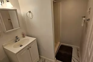 10 Marmion Ave, Worcester, MA 01606 - Photo 16