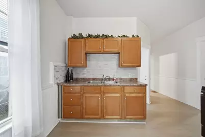 26 Hebron St, Springfield, MA 01107 - Photo 20