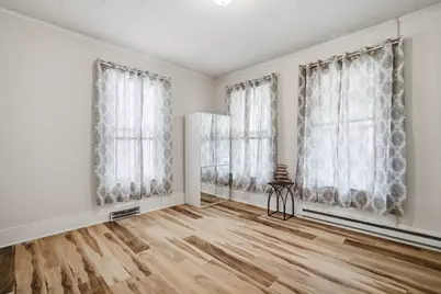 26 Hebron St, Springfield, MA 01107 - Photo 6