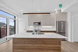 13 Warwick St, Somerville, MA 02144 - Photo 10