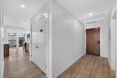 13 Warwick St #302, Somerville, MA 02144 - Photo 24