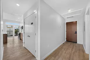 13 Warwick St, Somerville, MA 02144 - Photo 24