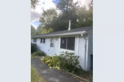 41 Potter Dr, Bellingham, MA 02019 - Photo 2