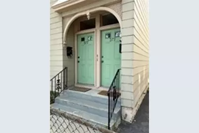 379 Cardinal Mederios Ave #3, Cambridge, MA 02141 - Photo 2