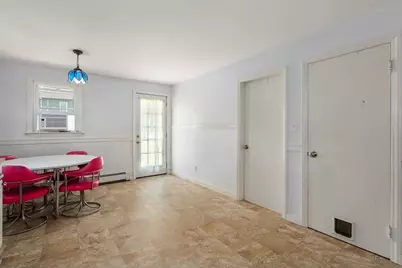 128 Clark St, Worcester, MA 01606 - Photo 8