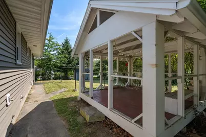 128 Clark St, Worcester, MA 01606 - Photo 24
