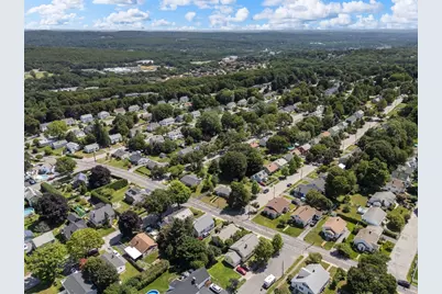 128 Clark St, Worcester, MA 01606 - Photo 32