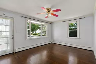 128 Clark St, Worcester, MA 01606 - Photo 10