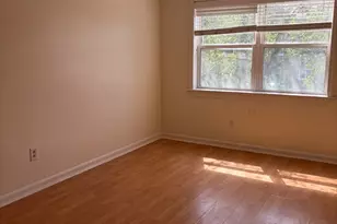 15 Longworth Ave, Brockton, NH 03201 - Photo 8