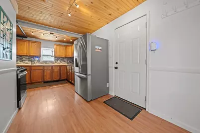 35 Ocean Ave, Halifax, MA 02341 - Photo 16
