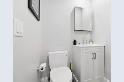 1896 Beacon St #PH3, Brookline, MA 02445 - Photo 12