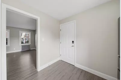 1582 Memorial Ave #1B, West Springfield, MA 01089 - Photo 4