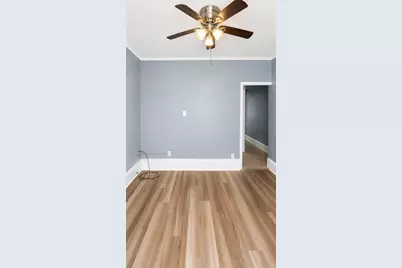 159 Frederick St #3W, New Bedford, MA 02744 - Photo 2