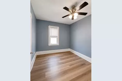 159 Frederick St #3W, New Bedford, MA 02744 - Photo 4