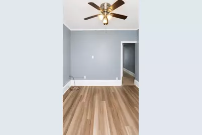 159 Frederick St #3W, New Bedford, MA 02744 - Photo 2