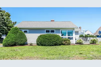 20 Overlook Knoll Rd, Mashpee, MA 02649 - Photo 2