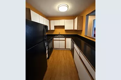 90 McKinstry #106, Chicopee, MA 01013 - Photo 2