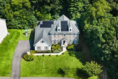 208 Mohawk Path, Holliston, MA 01746 - Photo 2