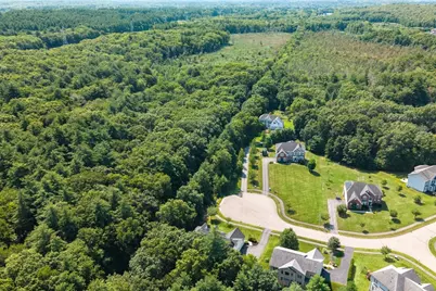 208 Mohawk Path, Holliston, MA 01746 - Photo 32