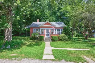 34 Tiverton Pkwy, Worcester, MA 01602 - Photo 2