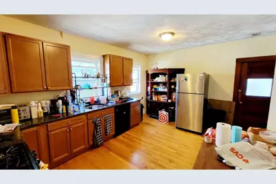 34 George Street #2, Medford, MA 02155 - Photo 2