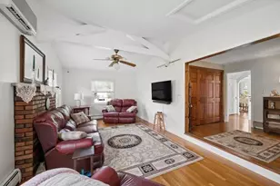 301 Westhill Ave, Somerset, MA 02726 - Photo 20